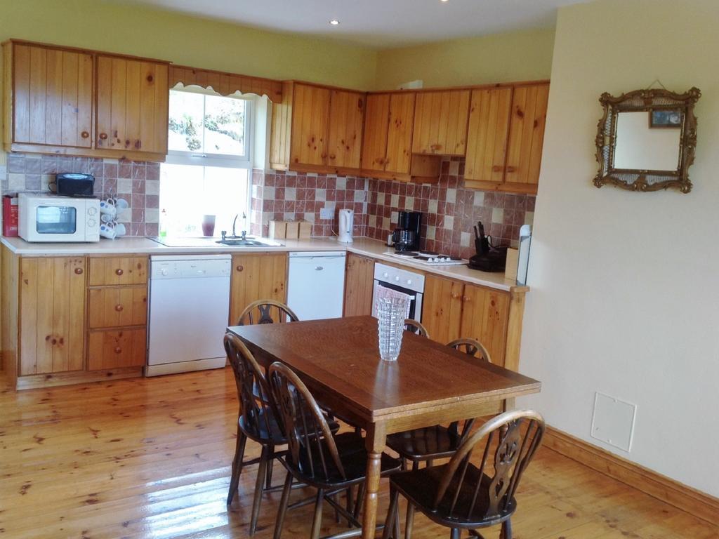 Moulamill Cottage Gouladane Room photo